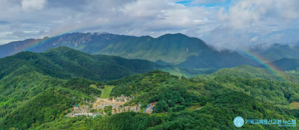 [인터뷰] ‘월명동 자연성전’ 자원 봉사의 산증인, 성시경 목사