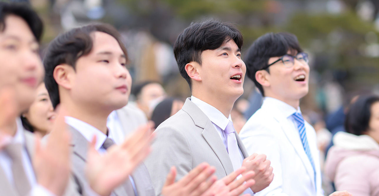 2026년 휴거 역사의 날, 주일 연합예배 현장은?